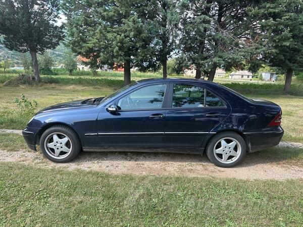 Mercedes Benz - C 200 - C 200 cdi