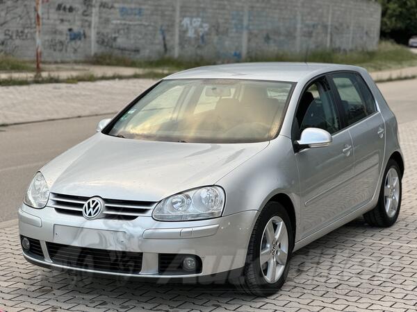 Volkswagen - Golf 5 - 1.9 tdi