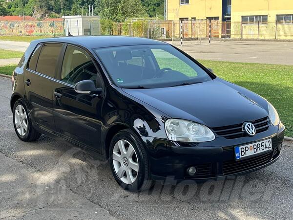 Volkswagen - Golf 5 - 1.9 TDI