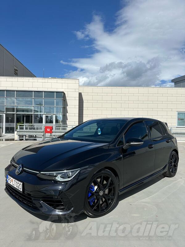 Volkswagen - Golf 8 - R Performance