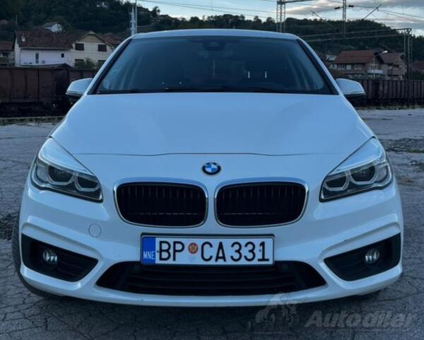 BMW - 220 Active Tourer - 220