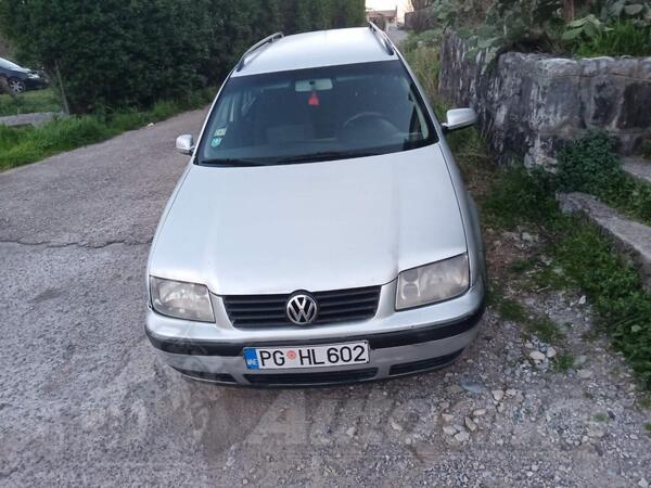 Volkswagen - Bora - 1.9 TDI