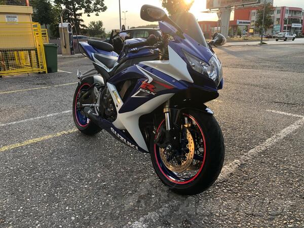 Suzuki - Gsxr