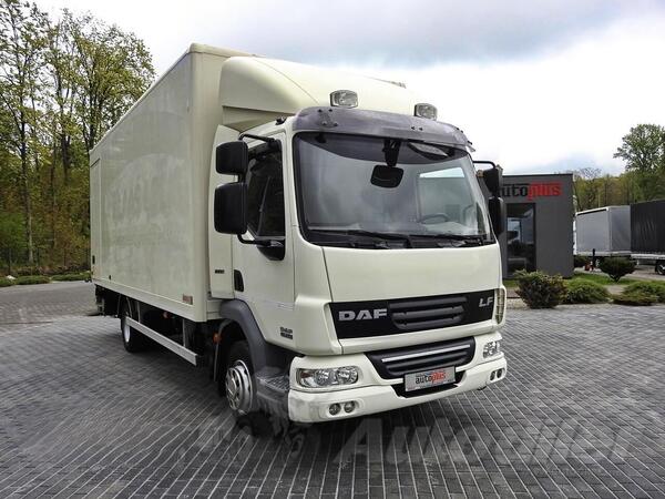 DAF - LF 45.210 / Furgon / Rampa