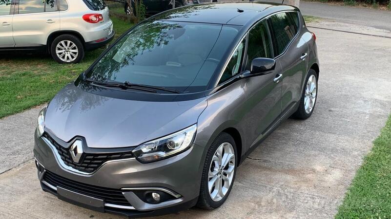 Renault - Scenic - 1.5 DCi