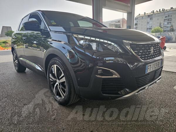 Peugeot - 3008 - 1.5 BLUE hdi 130 KS-GT LINE Automatik Tiptronik VIRTUAL COCKPIT - Full LED