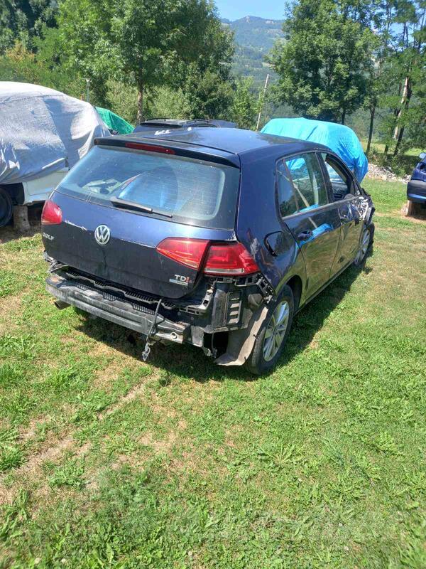 Volkswagen - Golf 7 1,6TDI in parts