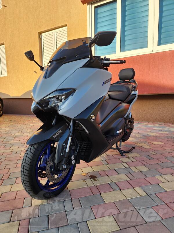 Yamaha - T-MAX 560