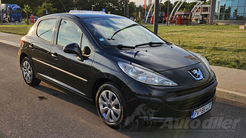 Peugeot - 207 - 1.4 hdi