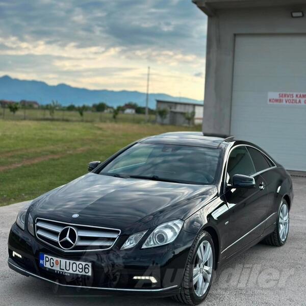 Mercedes Benz - E 220 - CDI  Avangarde