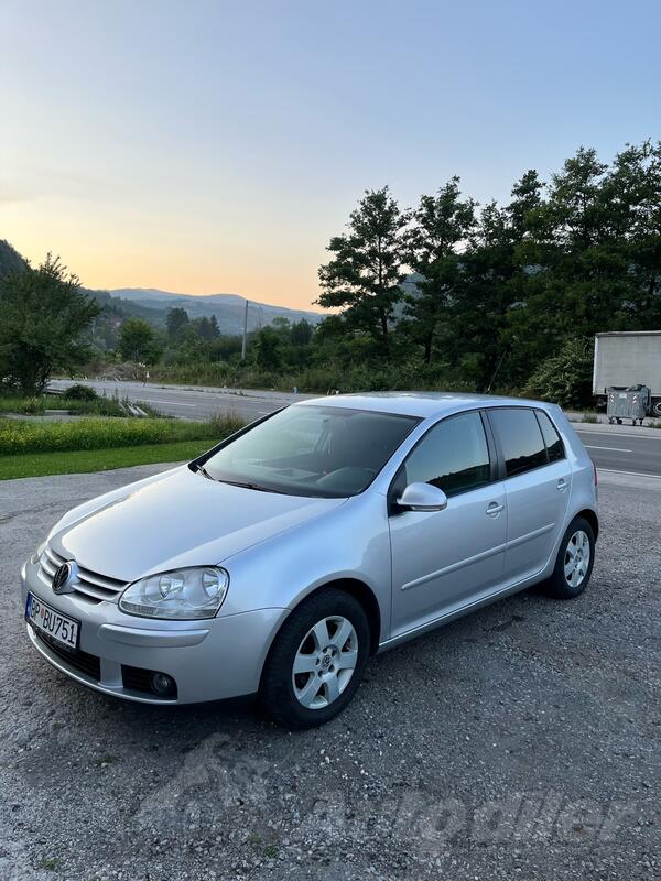 Volkswagen - Golf 5 - 1.9 TDI