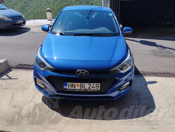 Hyundai - i20