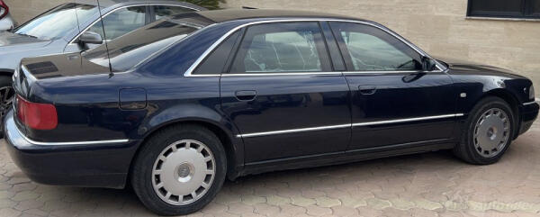 Audi - A8 - 4.2 Blind