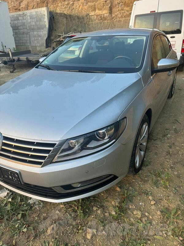 Volkswagen - Passat - 2.0 TDI