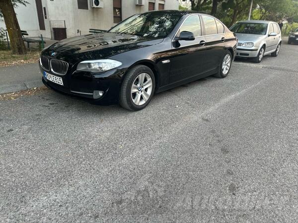 BMW - 520