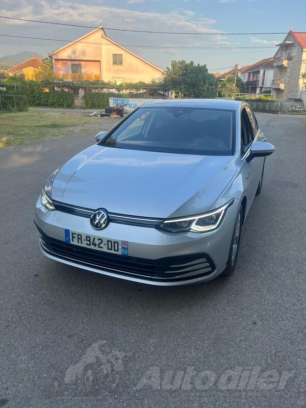 Volkswagen - Golf 8 - Style