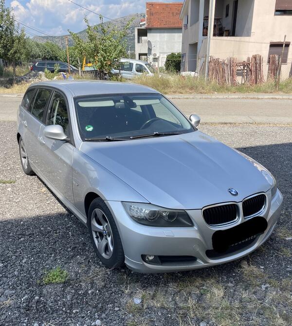 BMW - 320 - 320D