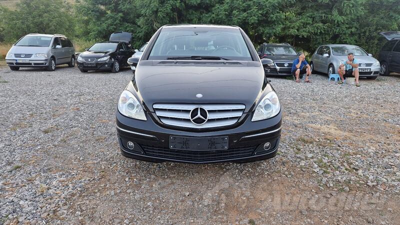 Mercedes Benz - B 200 - 2.0 CDi