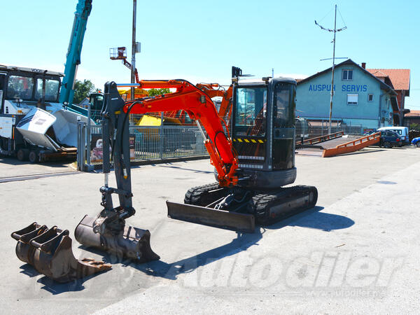 Kobelco - SK35 SR3