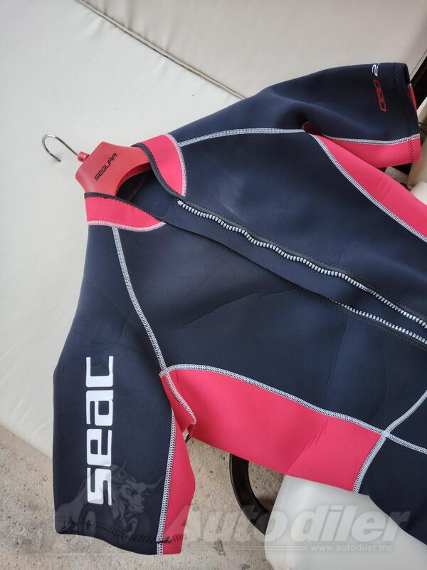 Wetsuit - Diving equipment