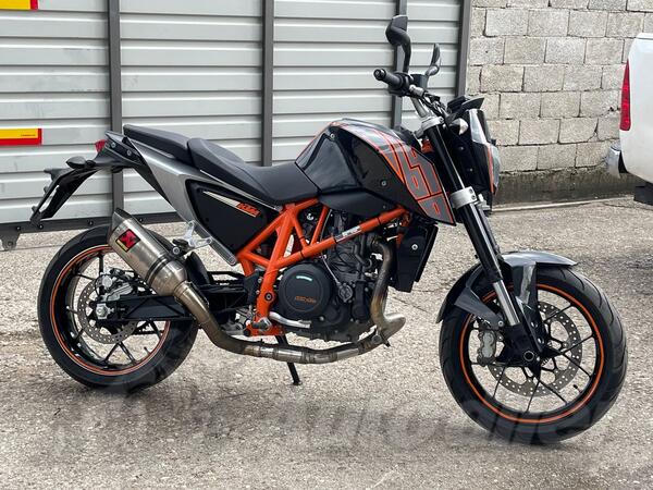 KTM - DUKE 690