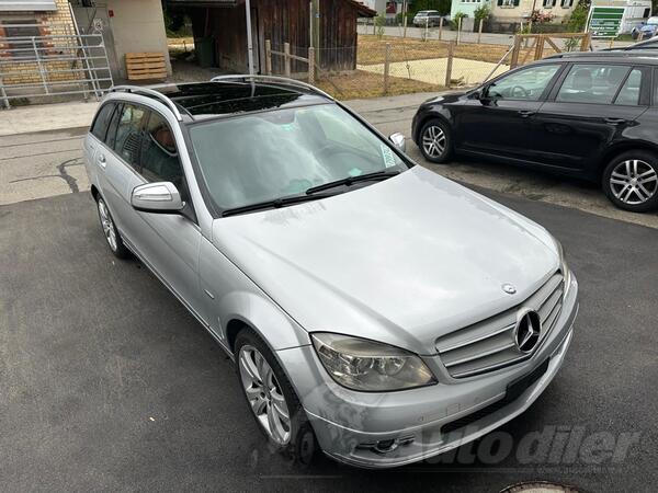 Mercedes Benz - C 320 - C 320  4 Matic