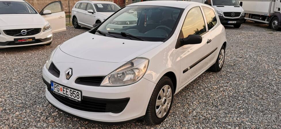 Renault - Clio - 1.5 dci