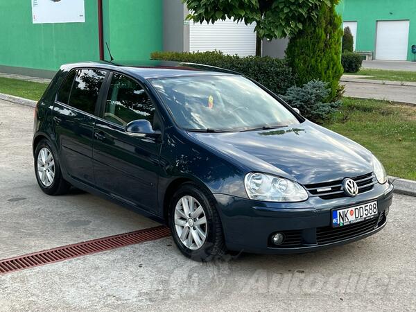 Volkswagen - Golf 5 - 1.9 TDI