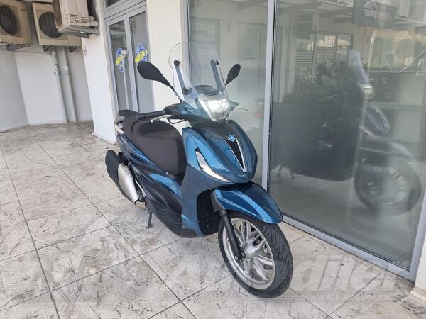 Piaggio - Beverly