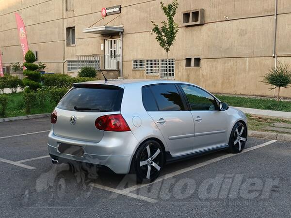 Volkswagen - Golf 5 - 1.99