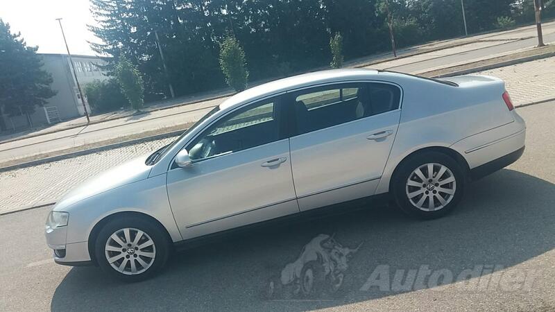 Volkswagen - Passat - 1.9