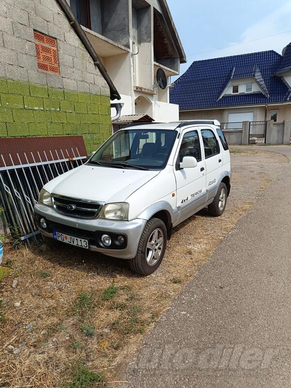 Daihatsu - Terios - 1,3 benzin