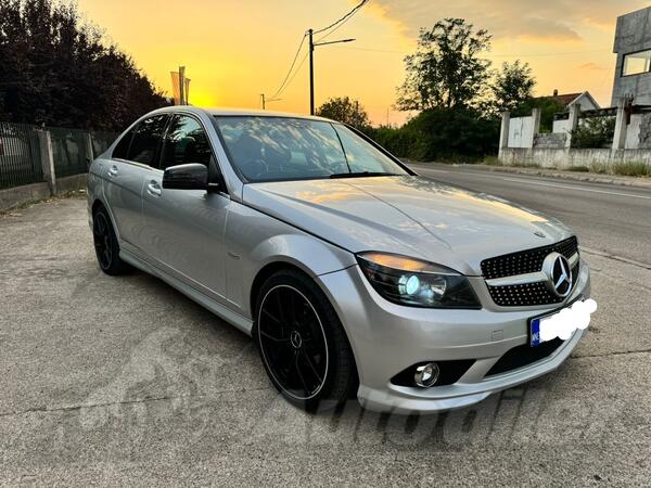 Mercedes Benz - C 220 - 220 CDI