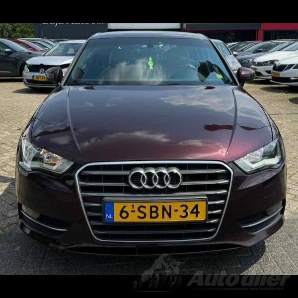 Audi - A3 - 1.6 8v SportBack