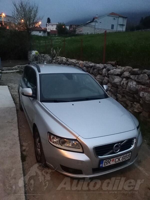 Volvo - V50 - 2.0 110kw