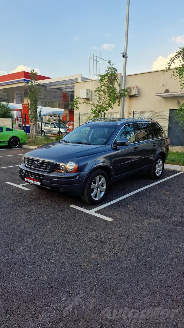 Volvo - XC 90 - 2.4 D5 AWD 7 PLACES