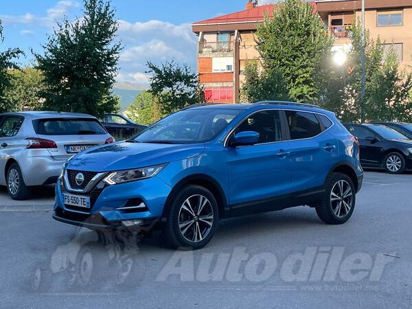 Nissan - Qashqai - N-CONNECTA 1.5 dci 85kw automatik