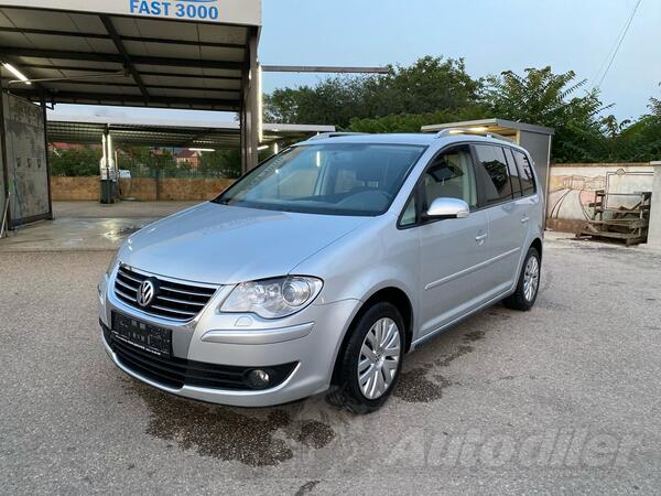 Volkswagen - Touran - 1.9 tdi DSG