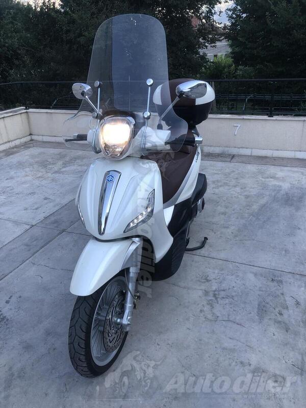 Piaggio - Beverly