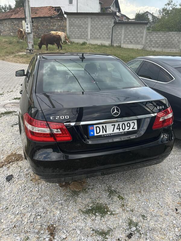 Mercedes Benz - E 200 - E200 2.2 CDI AUT