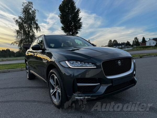 Jaguar - F-Pace - 2.0 R Sport 250 ks