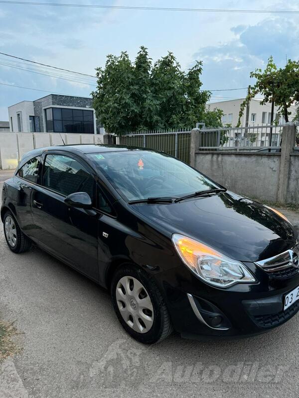 Opel - Corsa - 1.2