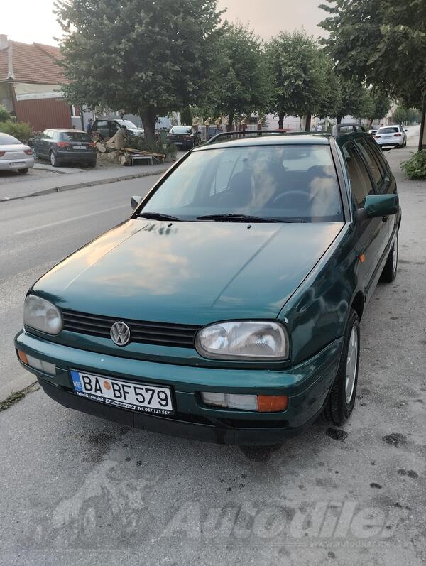 Volkswagen - Golf 3