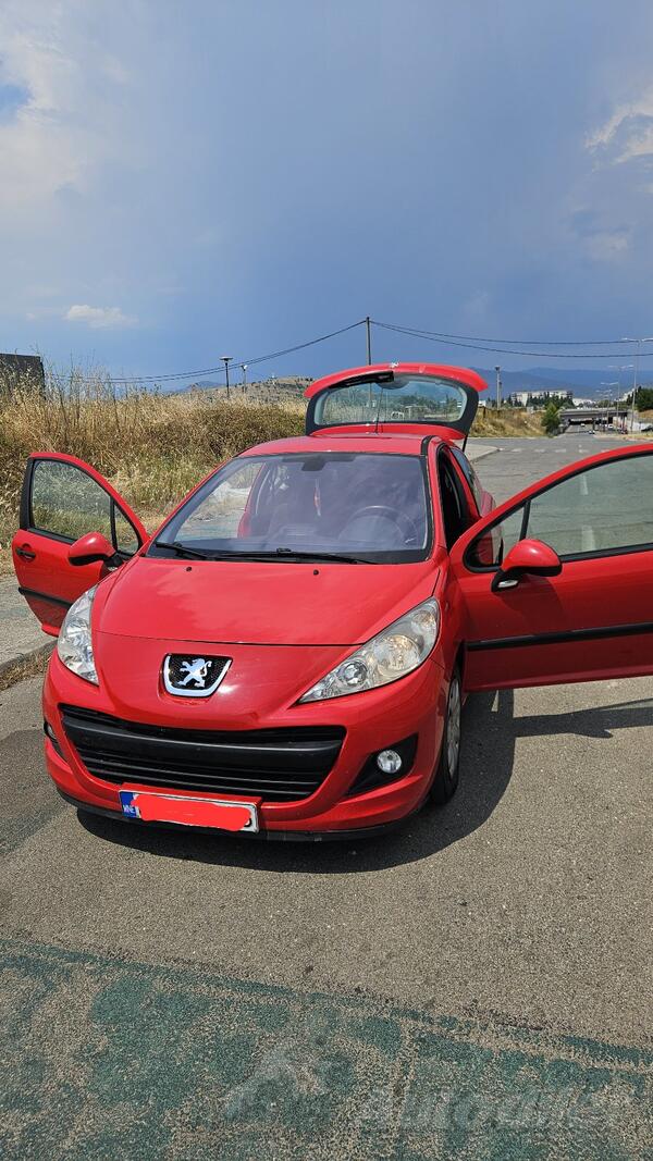 Peugeot - 207 - 1.4 hdi