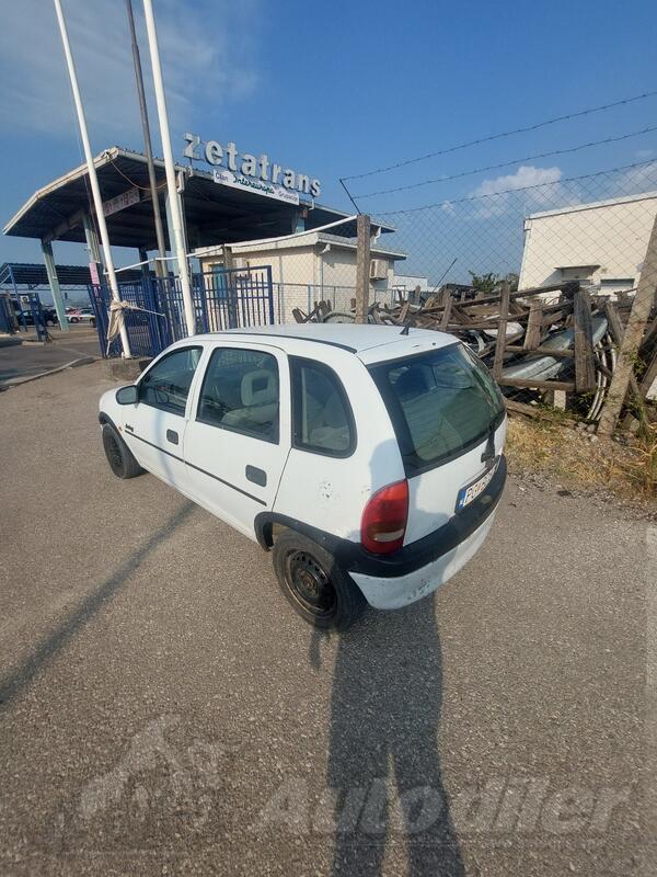 Opel - Corsa - 1,5