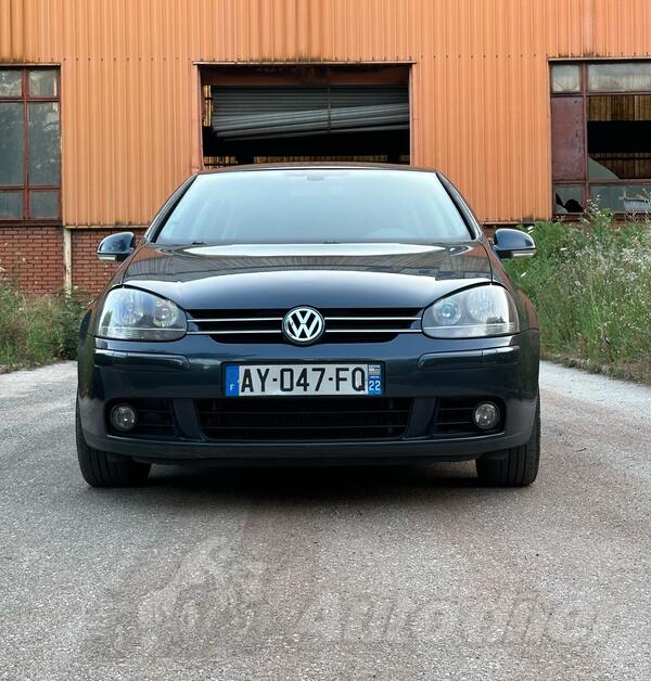 Volkswagen - Golf 5 - 2.0tdi