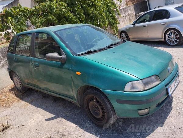 Fiat - Punto - 1.2.  Benzin