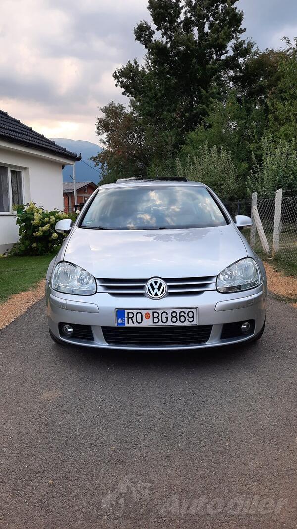 Volkswagen - Golf 5 - 1.9 TDI