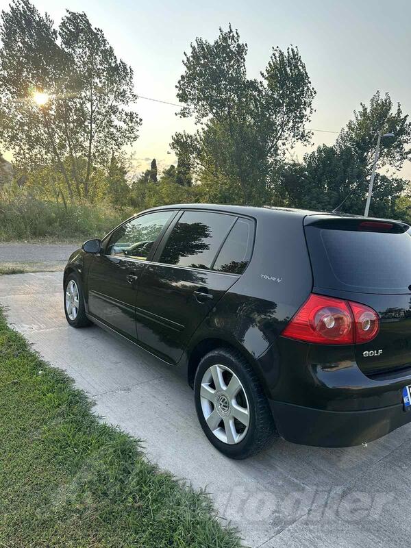 Volkswagen - Golf 5 - 1.9