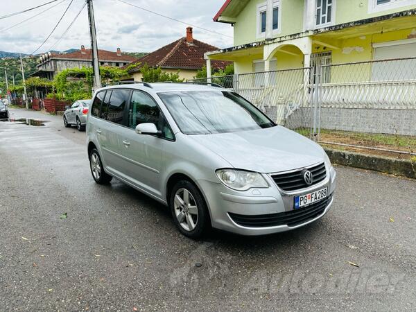 Volkswagen - Touran - United